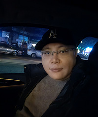 85年183CM年薪40万的销售总监征婚,希望你95~87年