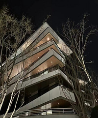 �ڴ�����´�ý������Ͻ�������