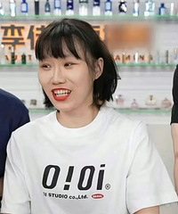 旺旺都接代言了!她的变美思路,普通女孩可以借鉴