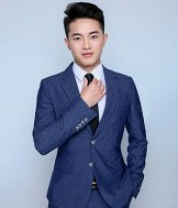 92年的小哥征婚,从事训犬工作