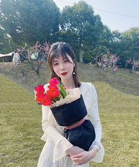 31��166CM�ľ�з��С������飬ϣ���Է�����174����