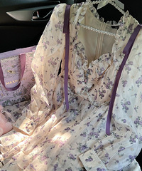 ����MAXRIENY��ɫ�黨ȹ������һ�����ꡢ��ǣ���Ƶ�ȹ��