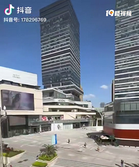 �й���һ��������ǵľ޴���������