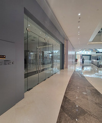 ����һȦ��û����������㳡Ҫ���еϹ㳡�ĺ󳾣�