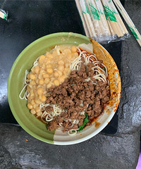 ������𱬳������Ŷӵ��ݿ��棬�������ˮƽ��