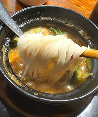 ȥ���˴�ƺ������һ�Ĺ޹����ߣ�����ûζʵ�򲻴�