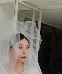 帮化妆师姐妹拍的互勉婚纱妆面,比以前花钱拍的写真还出片