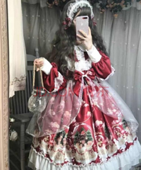 可以穿颜色鲜艳的汉服或者萝裙子参加婚礼吗,新人会介意吗