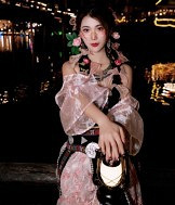 93年170CM的妹子征婚,年入30万