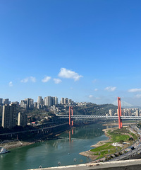 关键词:旋转楼梯,顶楼花园,江景