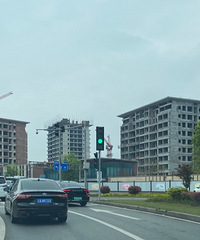 ����·������ũҵ԰�����������պ踮�ж�¥�й��ˣ���������