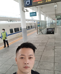92年173CM爱好唱歌和骑行的小哥征婚,性格开朗耿直