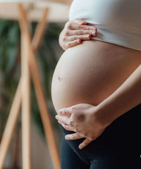 ����ĸ�׵��ӹ���ֲ���Լ����ڣ�δ����Ҫ���Լ���ͬһ���ӹ�����