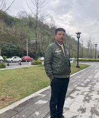 41岁179CM女儿跟前妻的哥子征婚,主业房地产