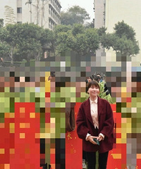 85年155CM的高中女教师征婚,女儿11岁