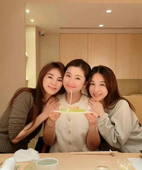 Ella��¶�ǡ����Կ����������μ��滳�к������ԭ��