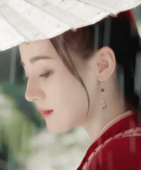 Ů���ǹ�װ��ɡ��ͷ