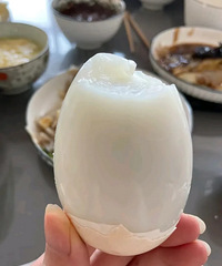 �ǲ���ÿ���и��������ڶ���Զ쵰��