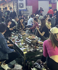 淄博烧烤为什么这么火?