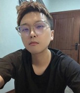 93年175CM小哥征婚,从事娱乐行业