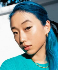 ��һ������Prada��Ůħͷ����