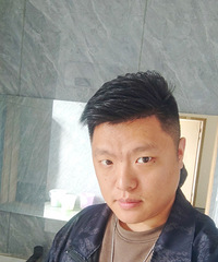 89年175CM广告行业的哥子征婚,希望对方比我小点