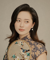 拍了一组工笔画,以前火的时候没有拍