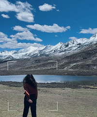 ���ڽ���