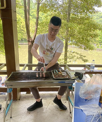95年173CM4S店的顾问征婚,上得厅堂下得厨房