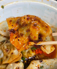 Ԭ���ƽ�����ɰ�����е�ó�Ӵ������ζ�ĺ���