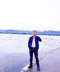 84�꽨��������ҵ�ĸ߼�����ʦ���飬��������������