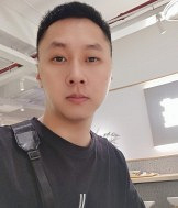 91年互联网行业的哥子征婚,爱好轮滑