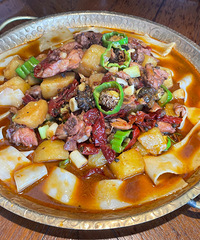 �½����һ�����ϲ��¥������2������ÿ�αص�