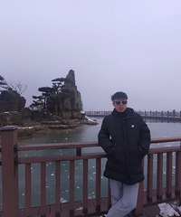 93年171CM的外企小哥征婚,希望女方不抽烟喝酒
