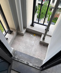 ����С��ֻ̨��վ�����ˣ�ϴ�»����Ų��£���ɶ��