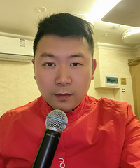 82年172CM月入3万以上的哥子征婚,女儿跟我
