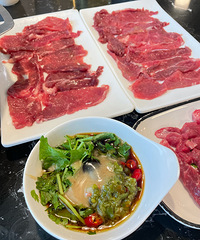 �˾�10���CBD��������ͣ�����������ֵ��ֵ