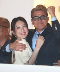 �����Ǻͷ������������˵���ݵ�