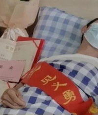 跳桥救人小哥,再获奖励一套住房