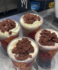 �������񾪴��ˣ���ѼѪ�̲���ʲô��˼������