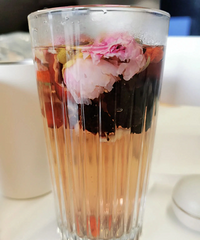 ����Ѫ�裬��ֹ����Ѫ��������Ƥ�������ζ�����㴼��