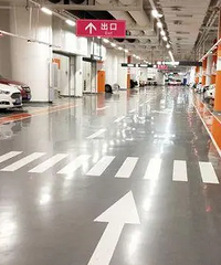 ���쳵λ�۸���òҲ��̶ã���Щ����5�ۣ�����С����λ�ö�Ǯ