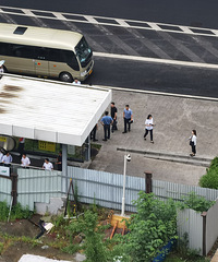 �ֳ��칫���ź��߸���Ϫվ�Աߵĵؿ�Ҫ����