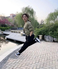 ÿ�������Ѷ���Ŭ�����գ����������Ǹ������