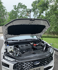 �۸��������������һ���ɵ�ŷӭ�������³�Ա��1.5T����