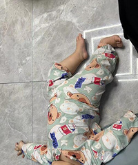 家有2个娃,已经被楼下邻居投诉怕了,怎么破