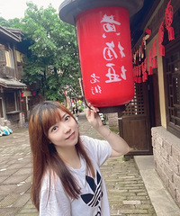 88年160CM孩子跟前夫的小姐姐征婚,从事教育培训行业