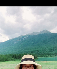 84��˶ʿѧ����С������飬��У�ڱ�Ů��ʦ