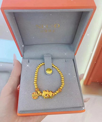 ͰķվǴƽ죬ɫĹȻÿϲĸ