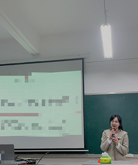 86年年入20万的在编中学数学教师征婚,女儿11岁